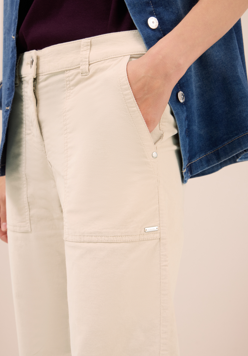 Wide Leg Cordhose