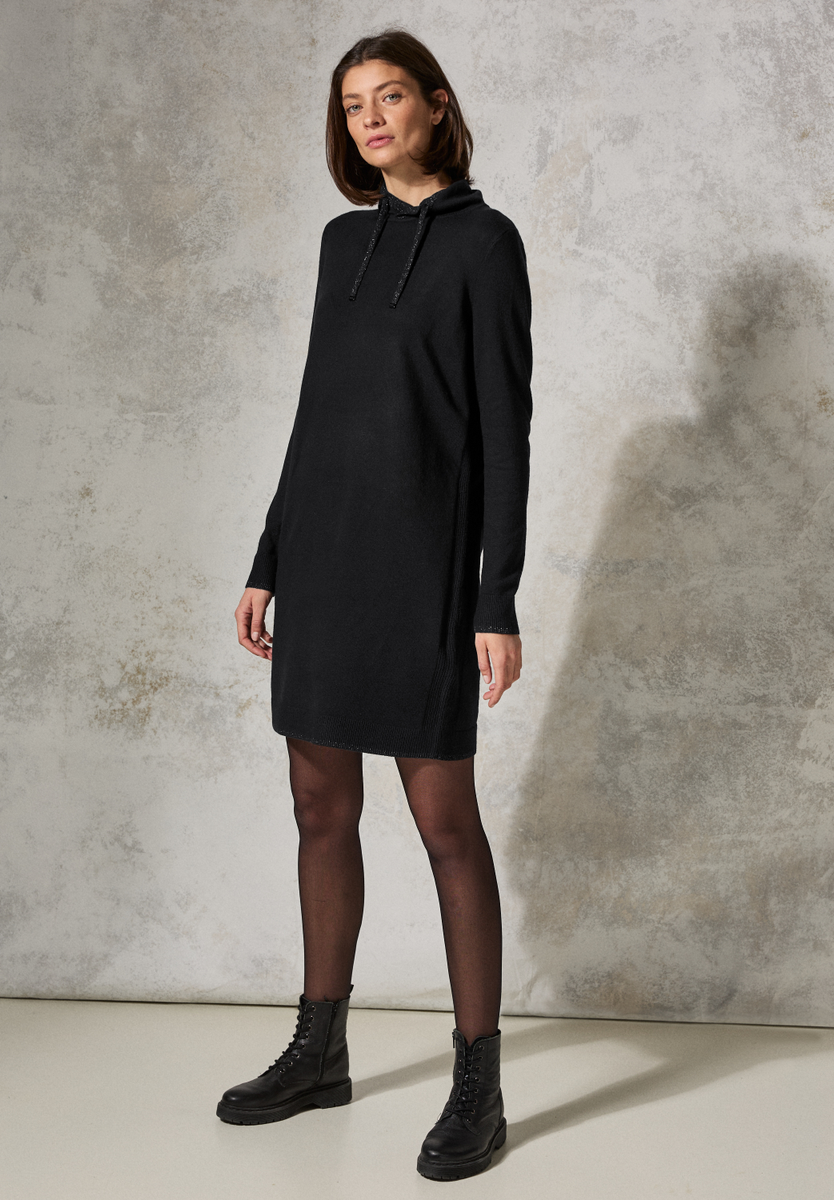 Strickkleid mit Glitzer
