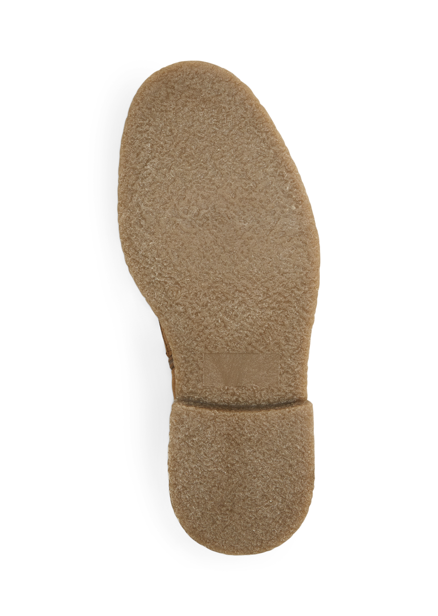 Schnürstiefel