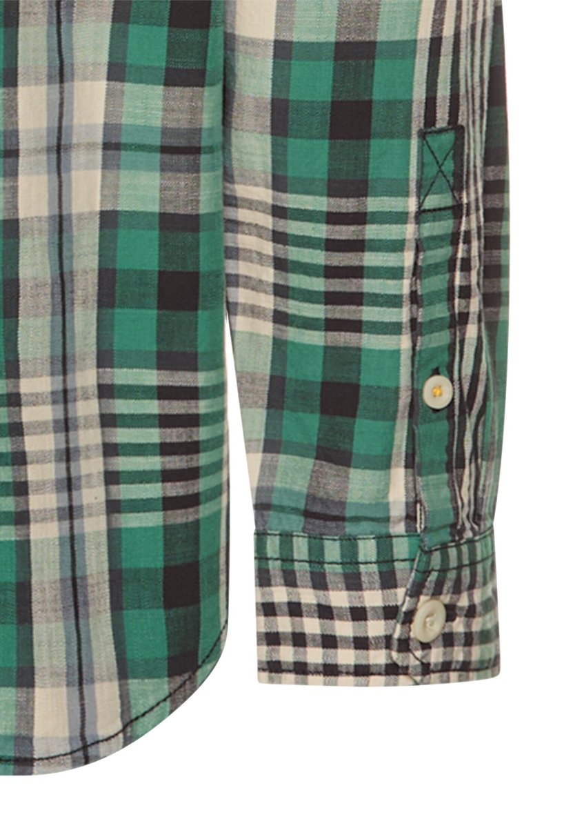 Langarm Hemd mit Kentkragen und Brusttaschen