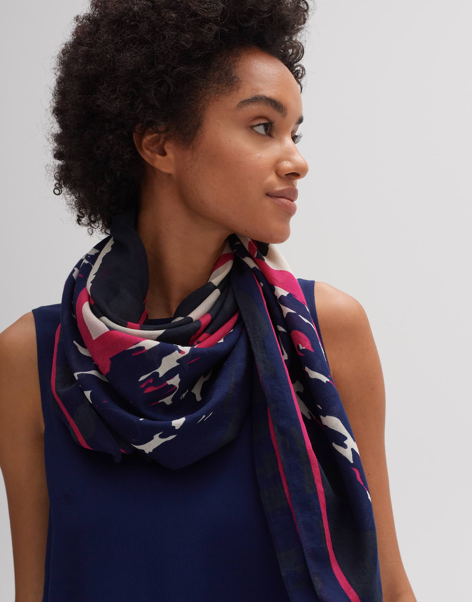 Aruni scarf