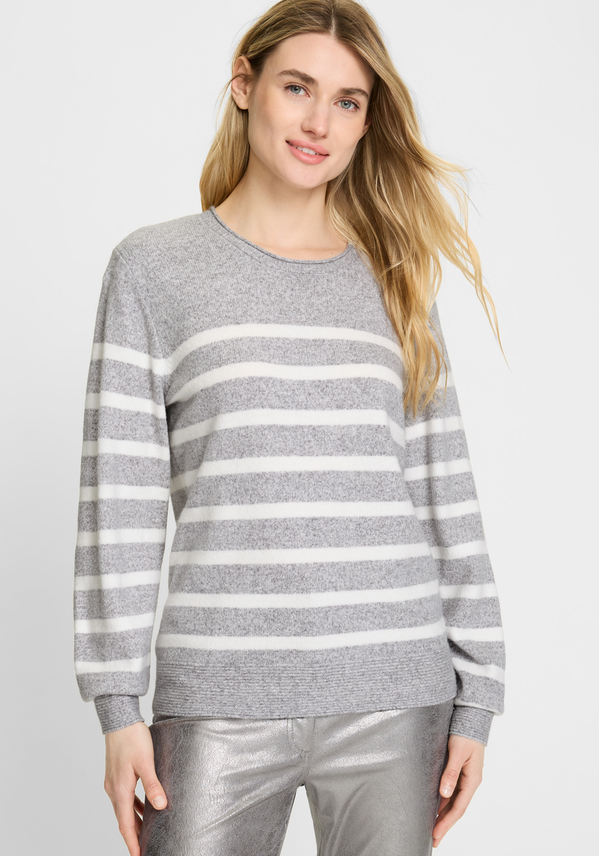 Pullover Long Sleeves