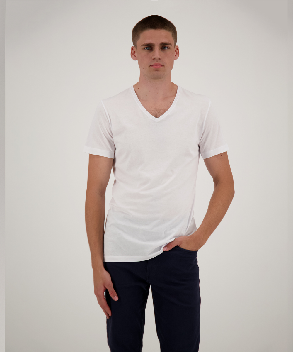 2 T-Shirt Doppelpack Bodyfit mit V-Ausschnitt