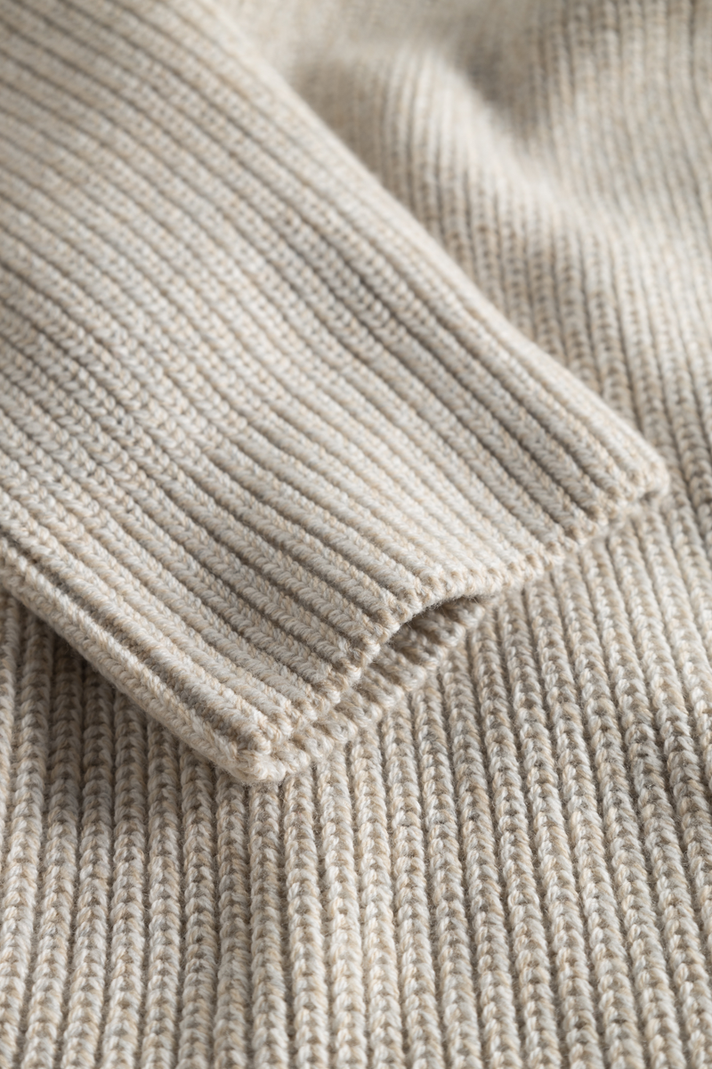 15 JJK-03Orlino 10018459