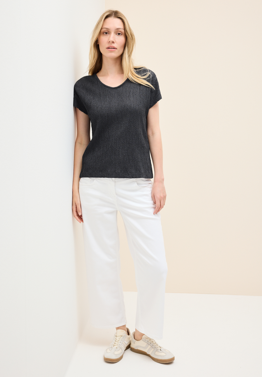 Shirt mit Smok-Struktur