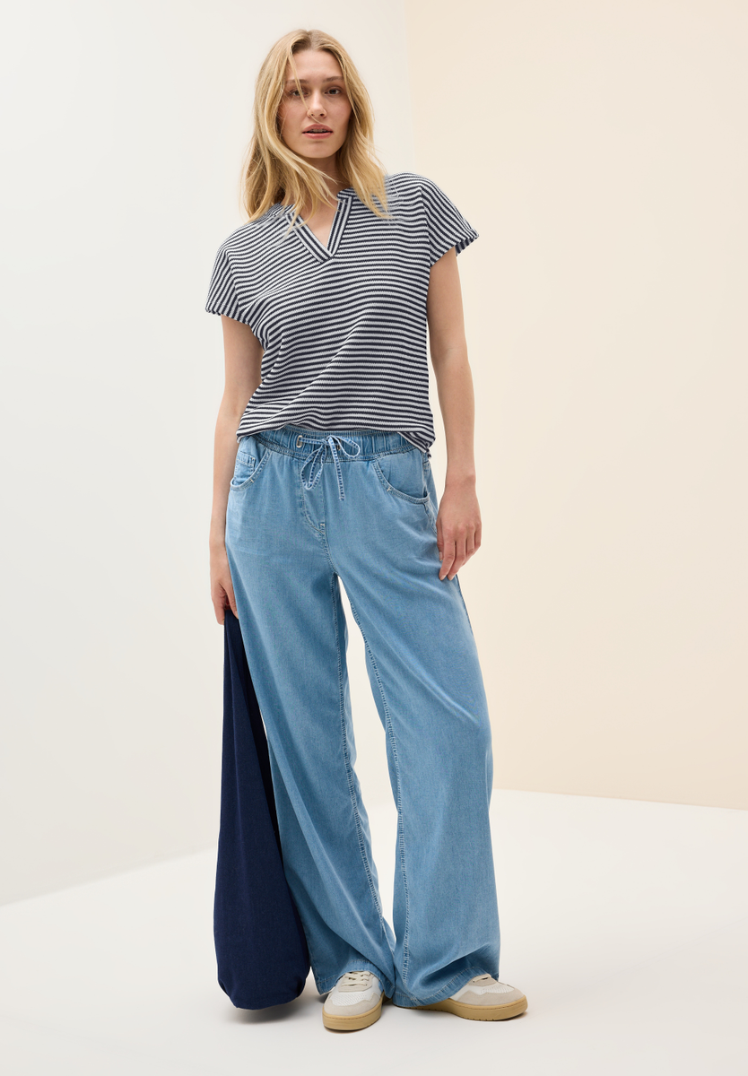 Gestreiftes Strukturshirt