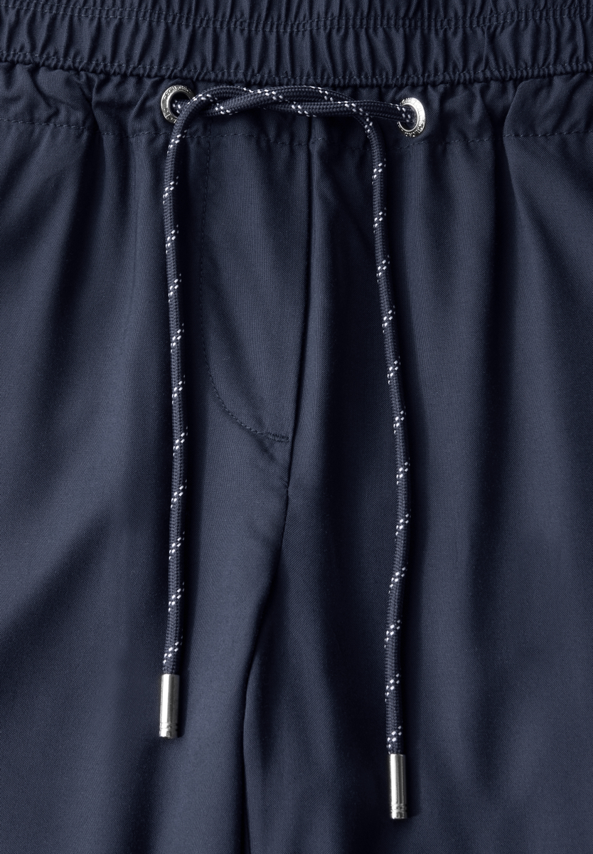Loose Fit Hose